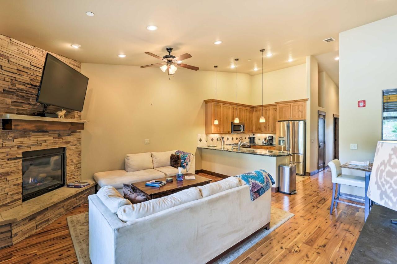 Elegant Frisco Condo With Private Hot Tub And Views! エクステリア 写真